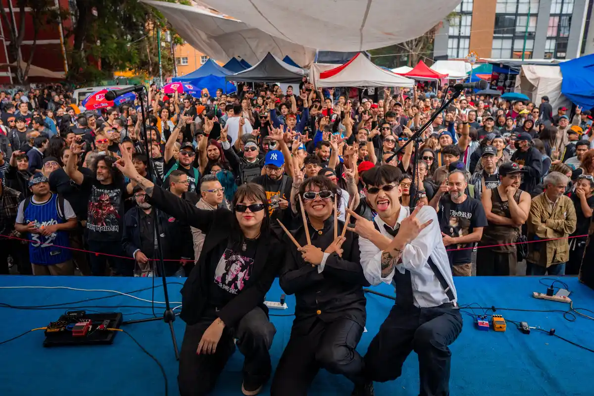Yakuza 3000 concreta su primera gira internacional y proyecta su expansión latinoamericana tras el lanzamiento de su álbum debut