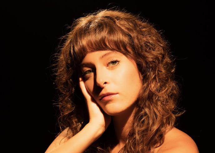 “ISABELLA”, el álbum debut de Isa Casale: un viaje entre el duelo, el amor propio y la valentía de volver a sentir
