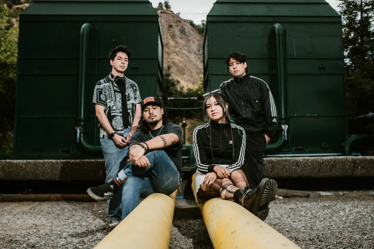 Infinitos Monos estrena «Pienso en Ti», un nuevo adelanto de su álbum debut