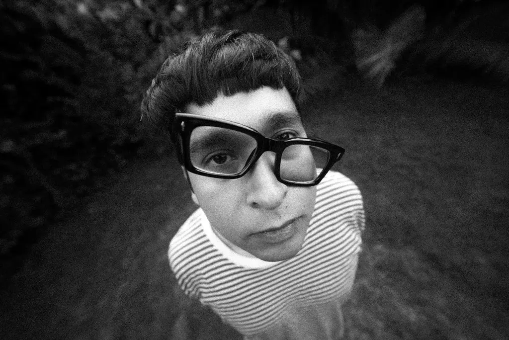 Mermelada de Pepino lleva el post punk a una “Nube Mental”