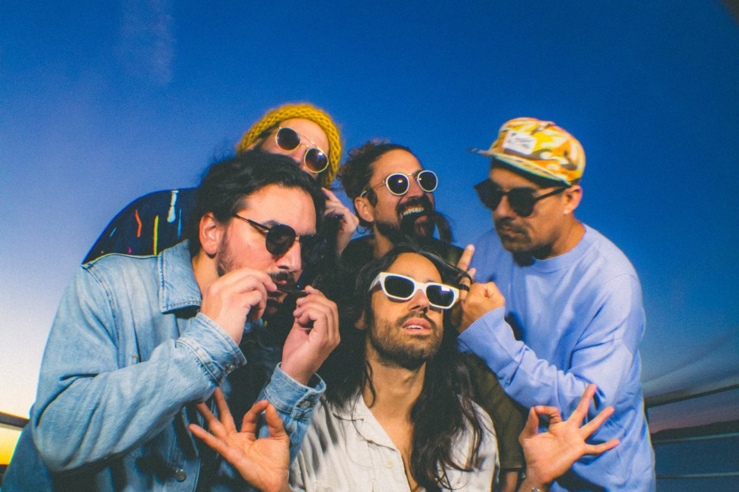 STARFLAKE Presenta su Nuevo disco y celebra en Ciudad De México